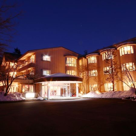Hotel Sansuiso Yamanakako Buitenkant foto