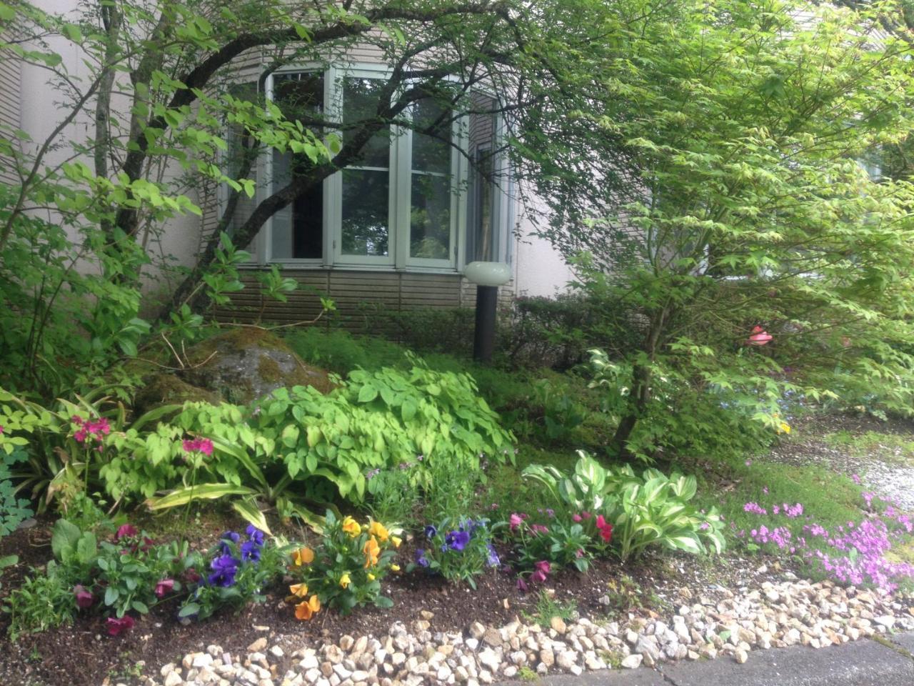 Hotel Sansuiso Yamanakako Buitenkant foto